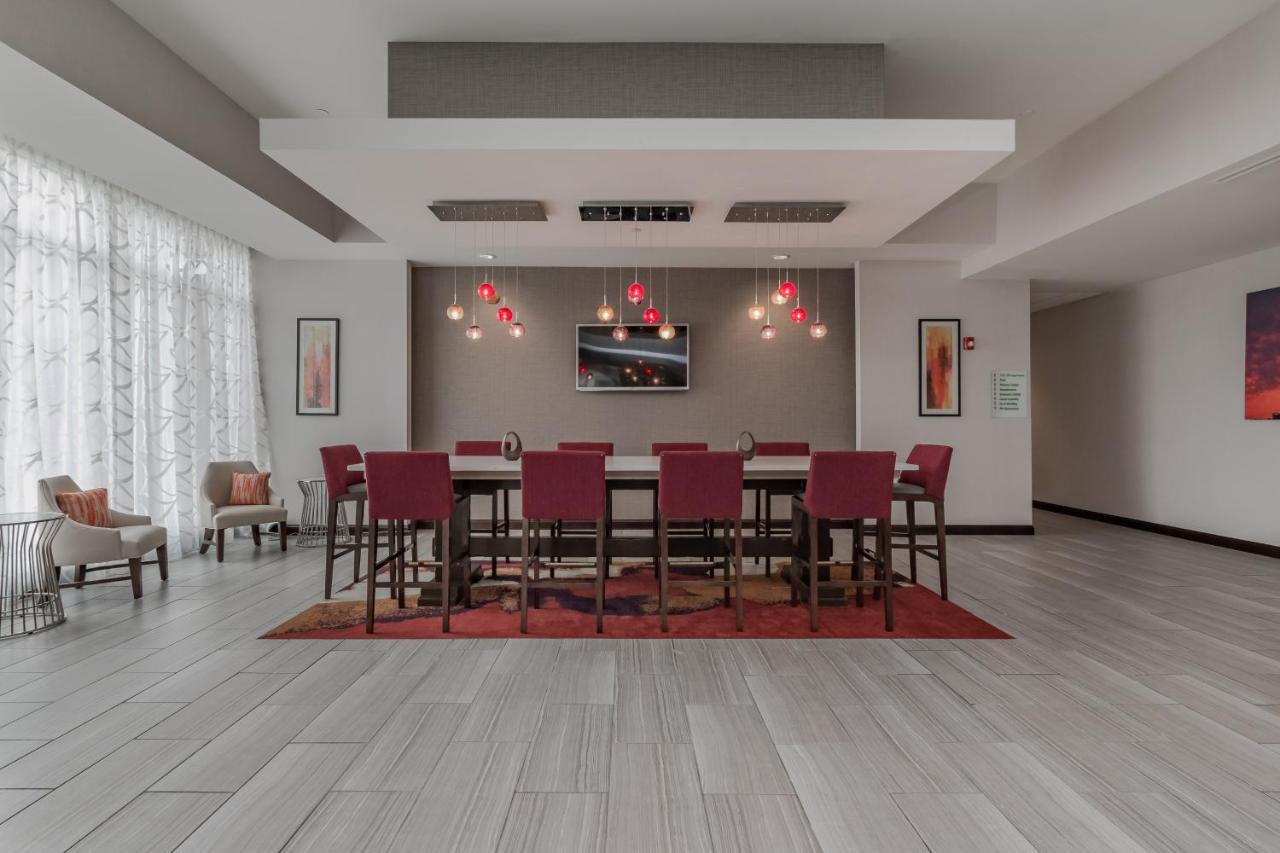 Holiday Inn Mishawaka By Ihg Exterior photo